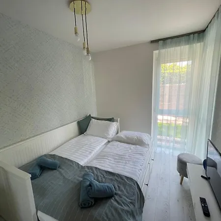 Kek Balaton Apartment *